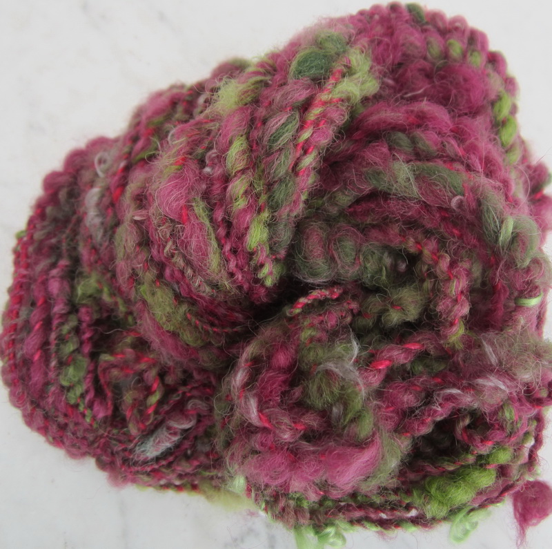 Hand spun and dyed  alpaca Art yarn of kunst(ige) alpacawol, alpaca; hand gekleurd en gesponnen