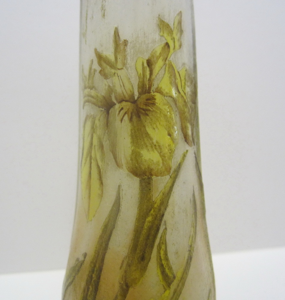 art nouveau acid etched DAUM NANCY cameo glass daffodil vase 