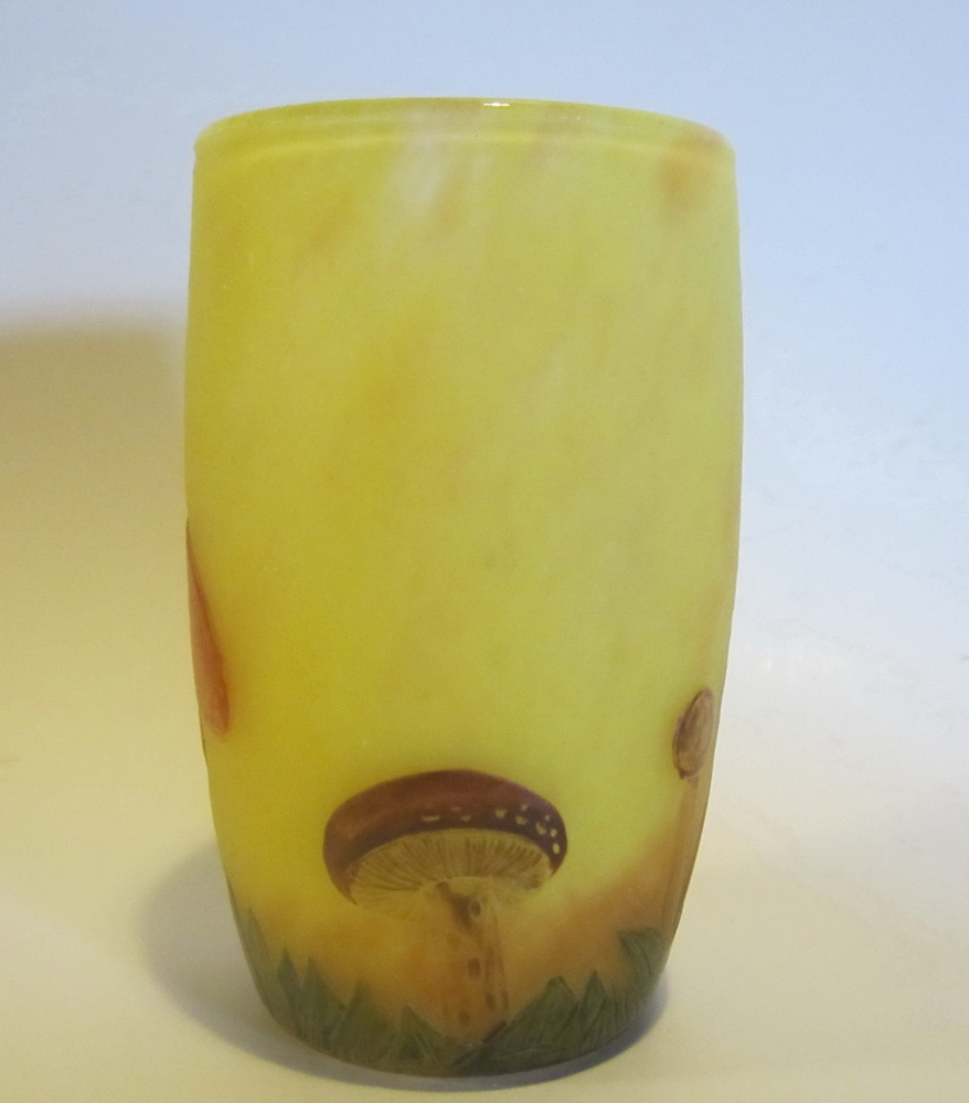 Rare art nouveau acid etched and carved DAUM NANCY cameo glass vase with mushroom decoration.  