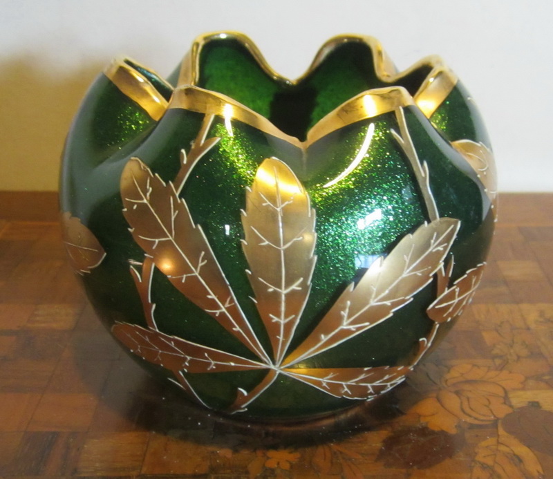 Lovely art nouveau aventurine Legras rose bowl vase with thick enamelling. Ca 1910