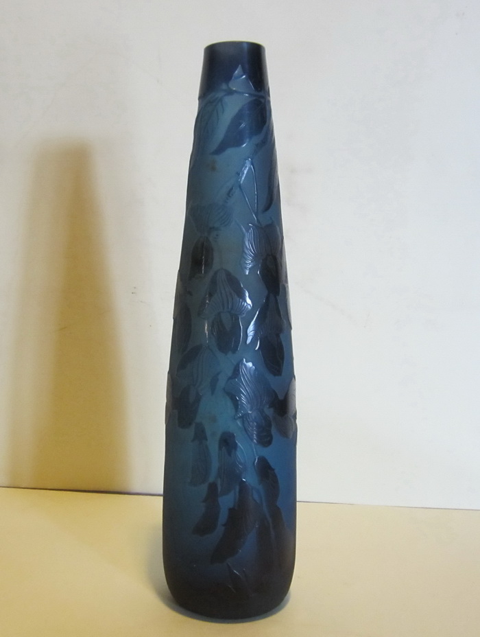 ameo glass French art nouveau soliflore vase, by D'Argental, Paul Nicolas, St Louis.